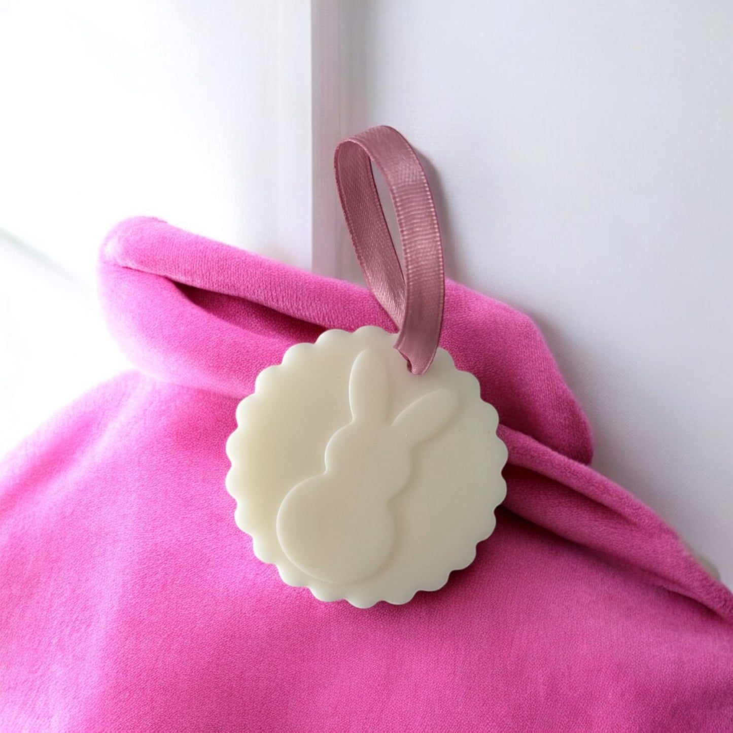 Wax-scent