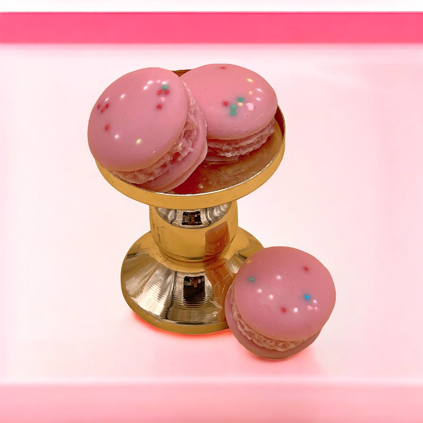 Sprinkled Macaroons